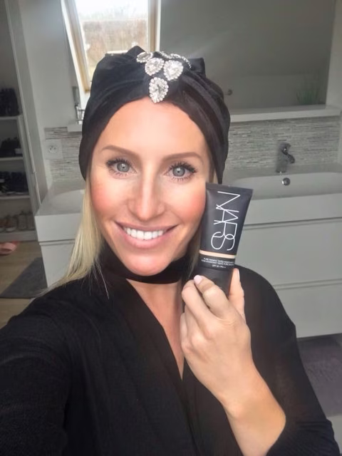 Tinted Cream Makeup Product